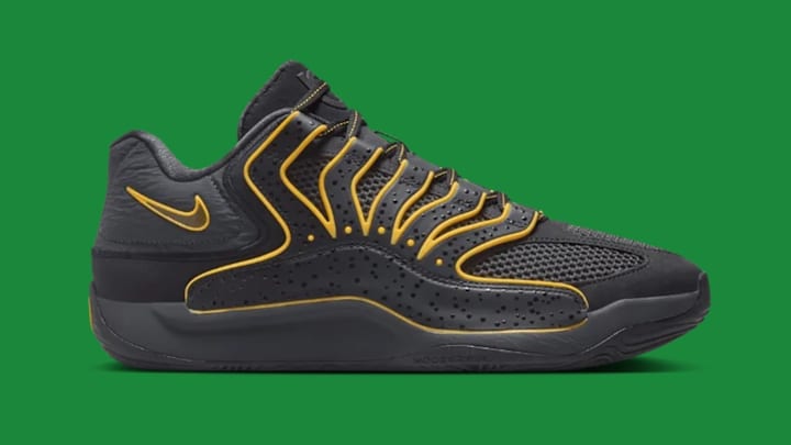 The Nike KD 18 "Rain City" colorway pays tribute to the Seattle SuperSonics.