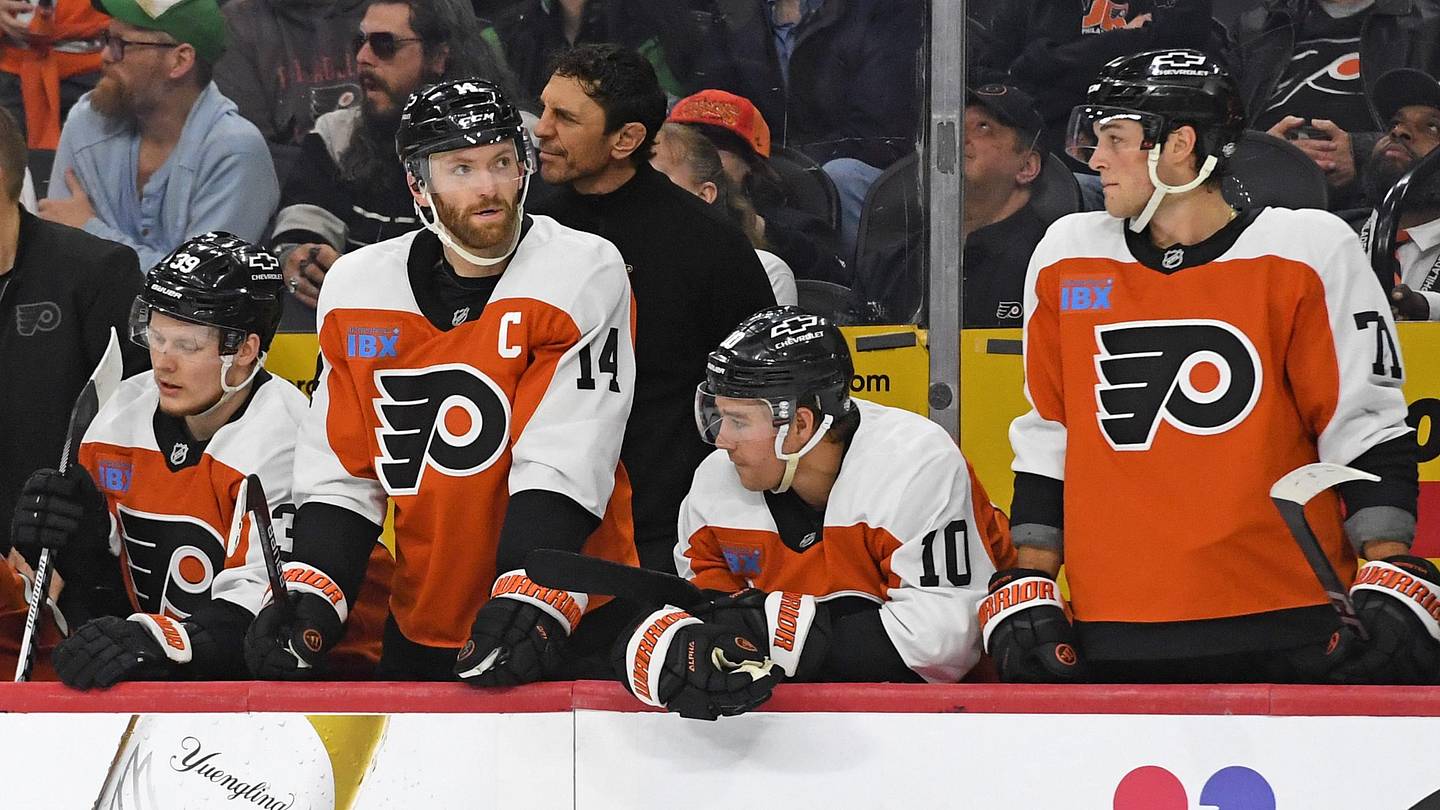 Flyers Eye Rick Tocchet as New Head Coach