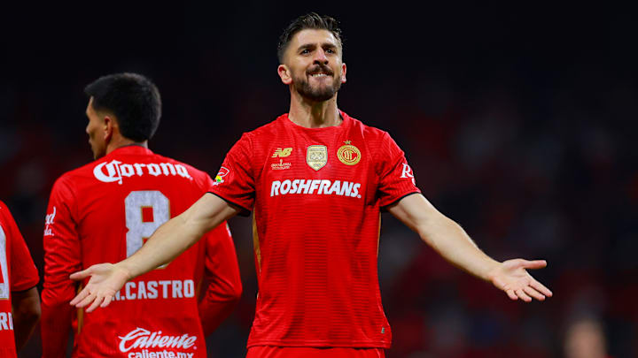 El tricampeón de goleo Paulinho Dias buscará más títulos con Toluca