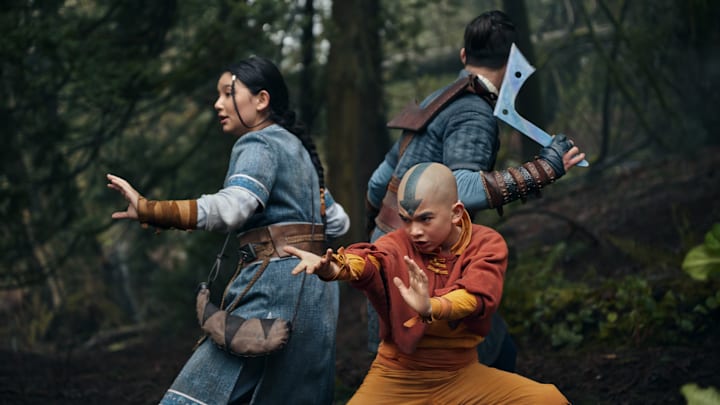 Avatar: The Last Airbender. (L to R) Kiawentiio as Katara, Gordon Cormier as Aang, Ian Ousley as Sokka in season 1 of Avatar: The Last Airbender. Cr. Robert Falconer/Netflix © 2023