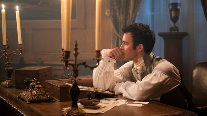Bridgerton. Luke Thompson as Benedict Bridgerton in episode 307 of Bridgerton. Cr. Liam Daniel/Netflix © 2024