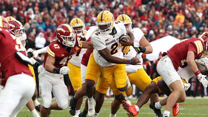 Nov 1, 2025; Ames, Iowa, USA; Iowa State Cyclones linebacker Kooper Ebel (47) looks to tackle Arizona State Sun Devils quarterback Jeff Sims (2) during the first half at Jack Trice Stadium. Mandatory Credit: Reese Strickland-Imagn Images Nov 1, 2025; Ames, Iowa, USA; Iowa State Cyclones linebacker Kooper Ebel (47) looks to tackle Arizona State Sun Devils quarterback Jeff Sims (2) during the first half at Jack Trice Stadium. Mandatory Credit: Reese Strickland-Imagn Images