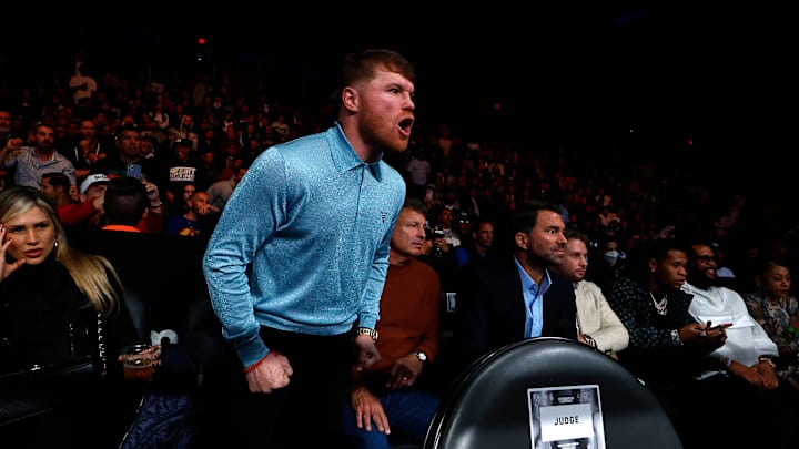 Saúl "Canelo" Álvarez es campeón mundial del peso supermediano 