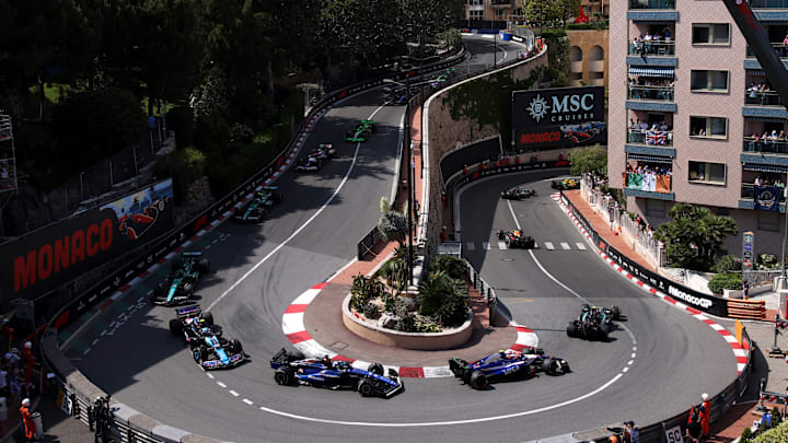 MONTE-CARLO, MONACO - MAY 26: Yuki Tsunoda of Japan driving the (22) Visa Cash App RB VCARB 01 leads Alexander Albon of Thailand driving the (23) Williams FW46 Mercedes during the F1 Grand Prix of Monaco at Circuit de Monaco on May 26, 2024 in Monte-Carlo, Monaco. (Photo by Ryan Pierse/Getty Images)