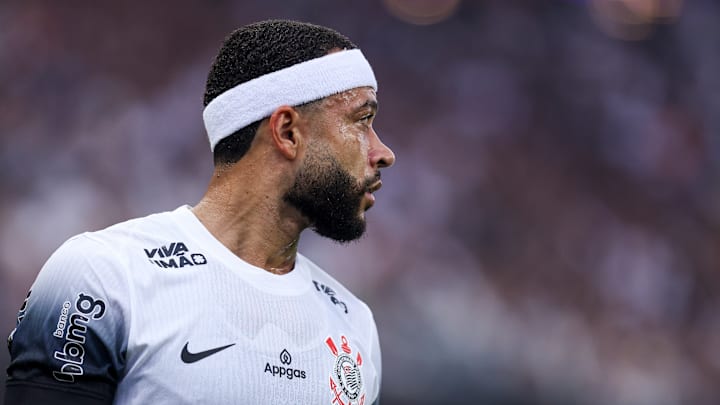 Memphis Depay é o principal nome no elenco do Corinthians