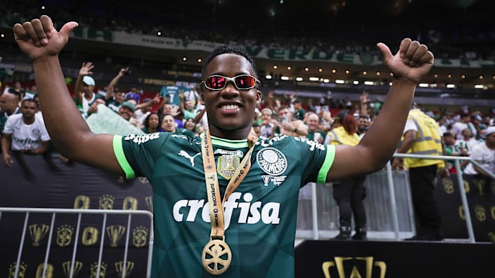 Joia do Palmeiras subiu para o profissional do Verdão em 2022