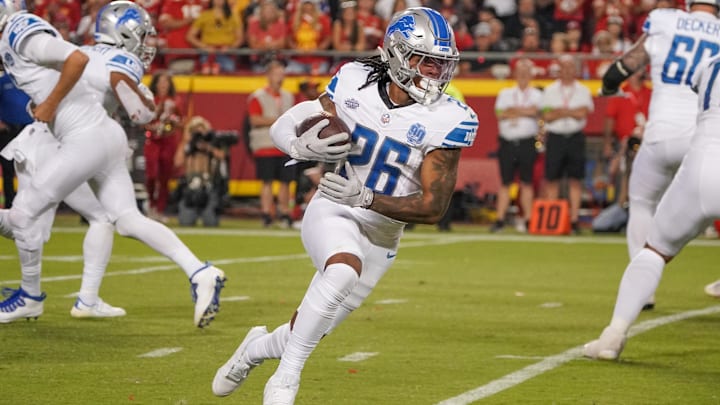 Detroit Lions running back Jahmyr Gibbs (26)
