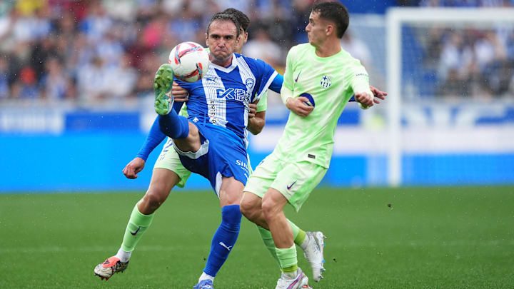 Deportivo Alaves v FC Barcelona  - La Liga EA Sports