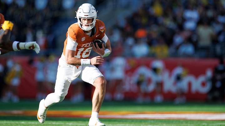 Dec 31, 2025; Orlando, FL, USA; Texas Longhorns quarterback Arch Manning