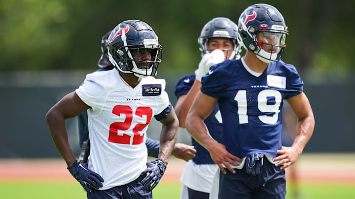 Houston Texans, Xavier Hutchinson