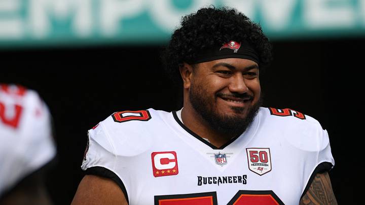 Tampa Bay Buccaneers DT Vita Vea during player introductions prior to a game. Mandatory Credit: Nathan Ray Seebeck-Imagn Images Tampa Bay Buccaneers DT Vita Vea during player introductions prior to a game. Mandatory Credit: Nathan Ray Seebeck-Imagn Images
