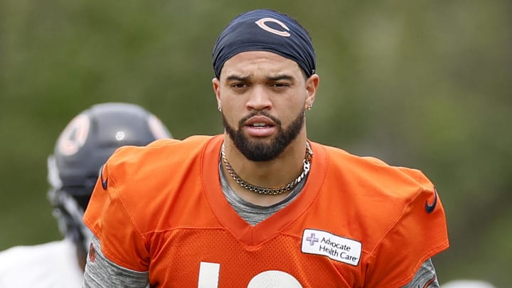 Jun 3, 2025; Lake Forest, IL, USA; Chicago Bears quarterback Caleb Williams (18) looks on during minicamp at Halas Hall. Mandatory Credit: Kamil Krzaczynski-Imagn Images Jun 3, 2025; Lake Forest, IL, USA; Chicago Bears quarterback Caleb Williams (18) looks on during minicamp at Halas Hall. Mandatory Credit: Kamil Krzaczynski-Imagn Images