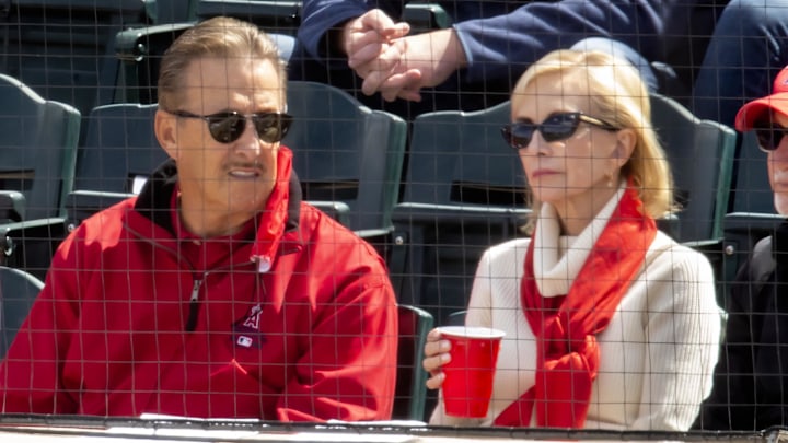 Angels owner Arte Moreno (left) with wife Carole Moreno against the Cleveland Indians during a Spring Training game at Tempe Diablo Stadium on March 16, 2021.