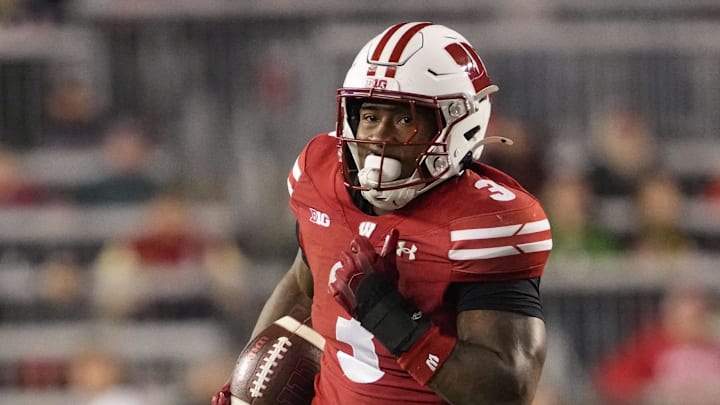 Nov 16, 2024; Madison, Wisconsin, USA; Wisconsin Badgers running back Tawee Walker (3) during the game against the Oregon Ducks at Camp Randall Stadium. Mandatory Credit: Jeff Hanisch-Imagn Images Nov 16, 2024; Madison, Wisconsin, USA; Wisconsin Badgers running back Tawee Walker (3) during the game against the Oregon Ducks at Camp Randall Stadium. Mandatory Credit: Jeff Hanisch-Imagn Images