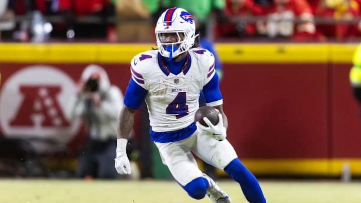 Buffalo Bills running back James Cook (4) against the Kansas City Chiefs during the AFC Championship game at GEHA Field at Arrowhead Stadium. 