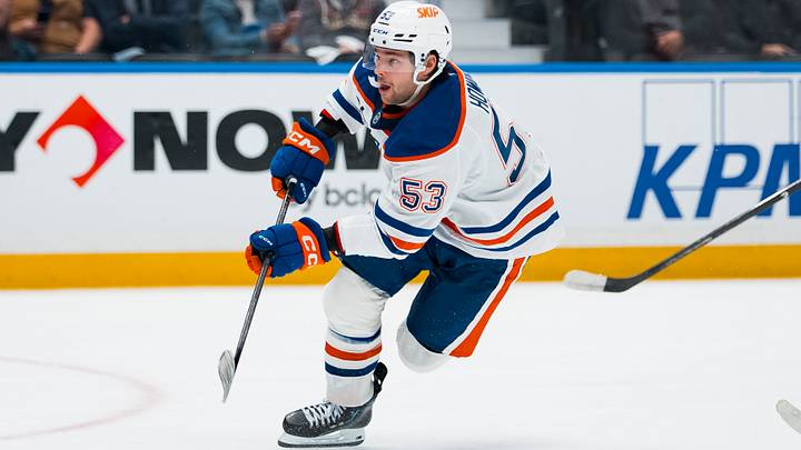 Oct 1, 2026; Vancouver, British Columbia, CAN; Edmonton Oilers forward Isaac Howard (53) shoots against the Vancouver Canucks in the third period at Rogers Arena. Mandatory Credit: Bob Frid-Imagn Images Oct 1, 2026; Vancouver, British Columbia, CAN; Edmonton Oilers forward Isaac Howard (53) shoots against the Vancouver Canucks in the third period at Rogers Arena. Mandatory Credit: Bob Frid-Imagn Images