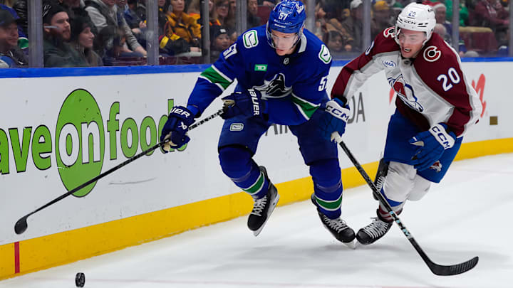 Colorado Avalanche v Vancouver Canucks