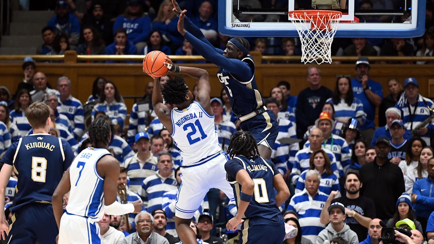 Duke Basketball Ditches 3-Point Dependency to Tame Tech