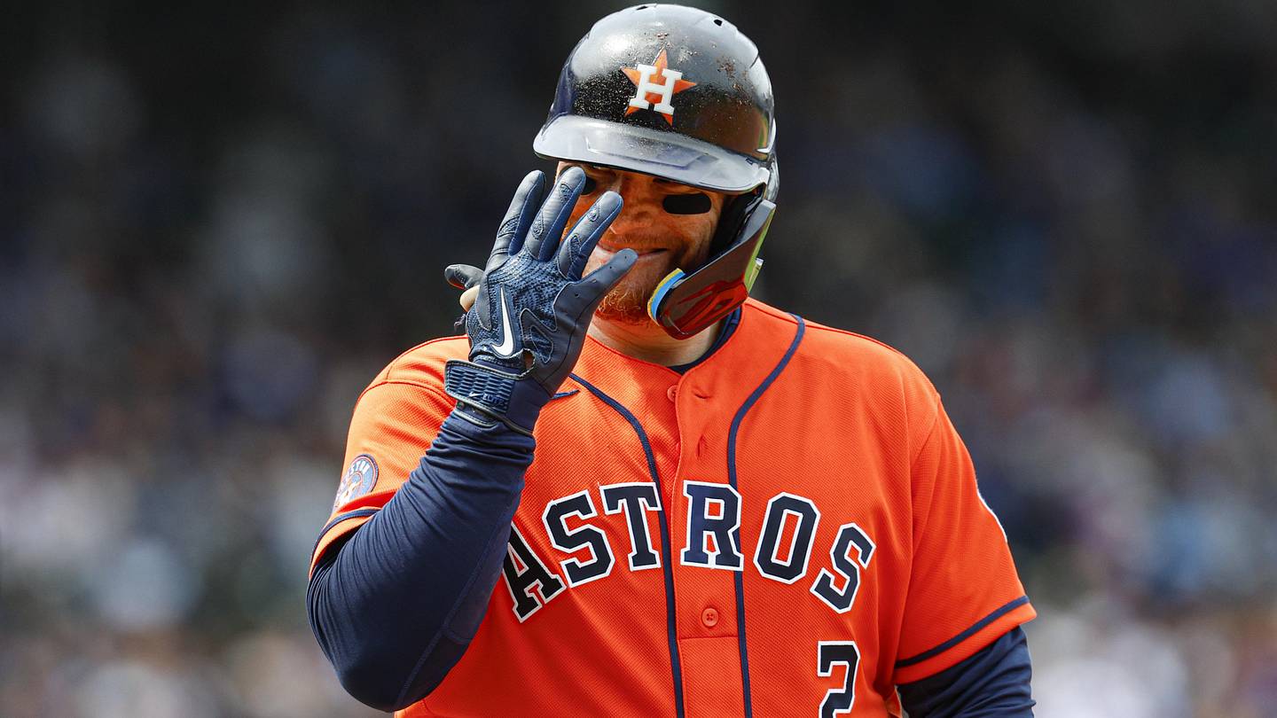 Yankees Finally Get Much-Needed Upgrade at Catcher in Projected Trade With Astros