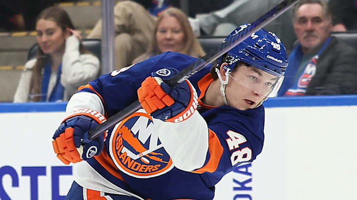 Tampa Bay Lightning v New York Islanders Tampa Bay Lightning v New York Islanders