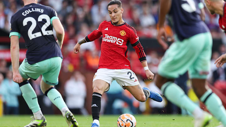 Antony perdeu espaço no United - fez apenas três jogos na atual temporada, todos saindo do banco de reservas