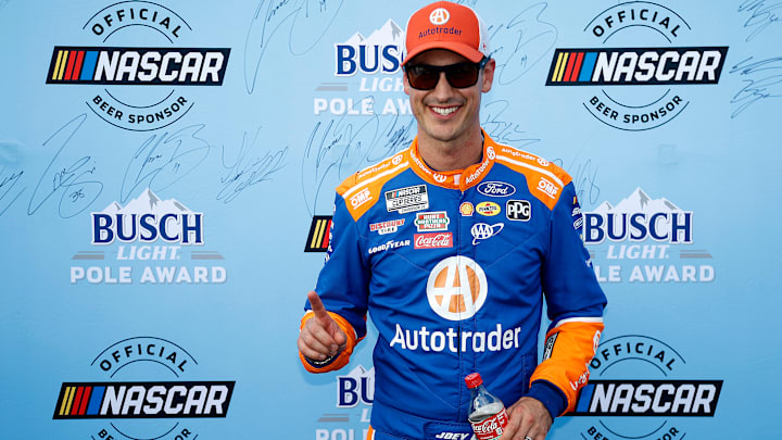 NASCAR Cup Series Quaker State 400 Available at Walmart - Qualifying