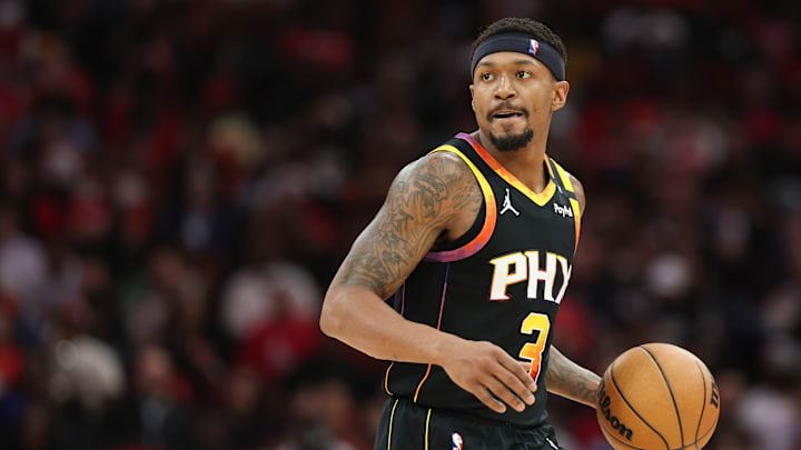 Phoenix Suns v Houston Rockets