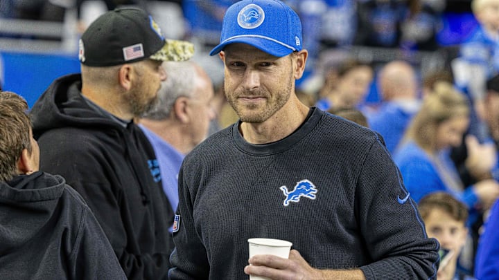 Detroit Lions offensive coordinator Ben Johnson walks the sidelines before the game against the Chicago Bears.