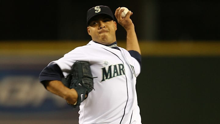 Jiménez vistió el uniforme de los Marineros de Seattle en la MLB
