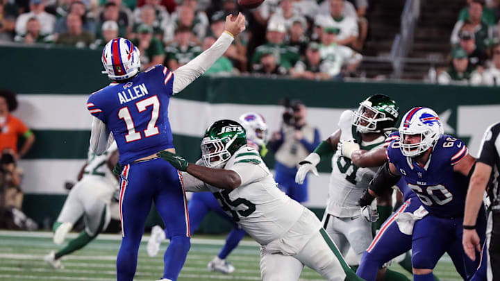 Buffalo Bills v New York Jets