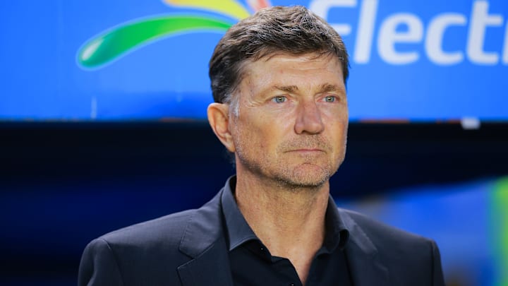 El estratega argentino Hernán Cristante buscará enderezar el barco de La Franja El estratega argentino Hernán Cristante buscará enderezar el barco de La Franja