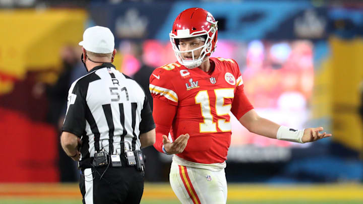 Chiefs quarterback Patrick Mahomes doesn't have a good record with the ref for Bills-Chiefs. 