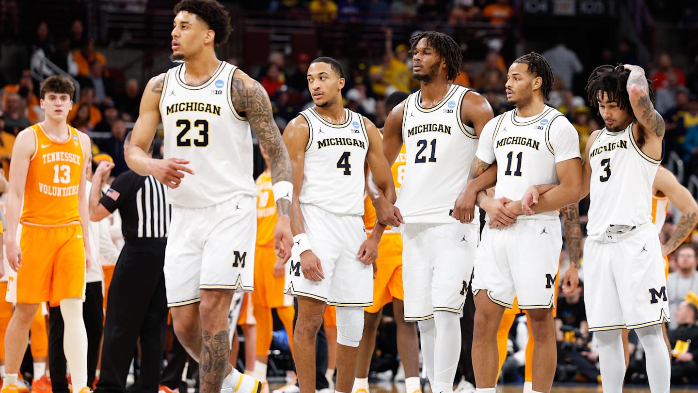 Michigan Fans, Media Erupt Following Wolverines' Dominant Win Over Tennessee