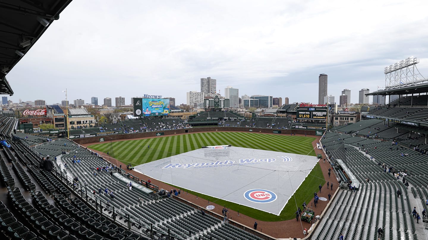 Cincinnati Reds vs. Chicago Cubs Game Delayed on Monday