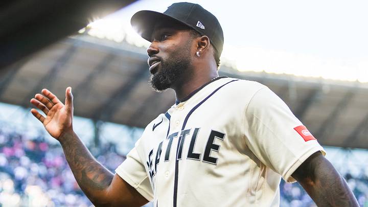 Los Angeles Angels v Seattle Mariners Los Angeles Angels v Seattle Mariners
