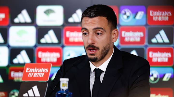 Joselu était en conférence de presse ce mardi pour son arrivée au Real.