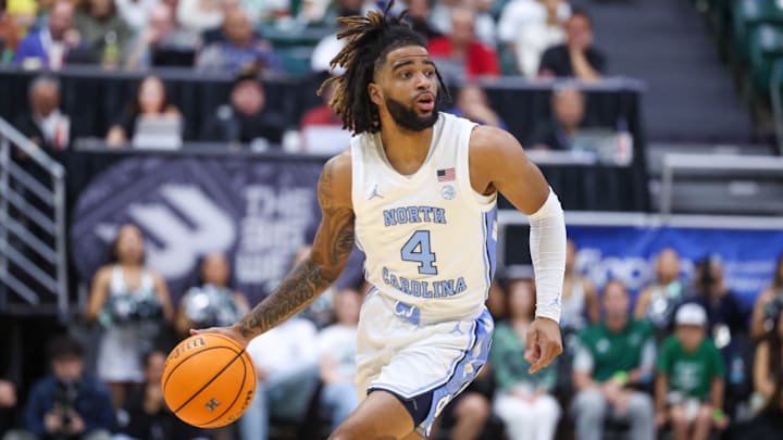RJ Davis in North Carolina v Hawaii game 