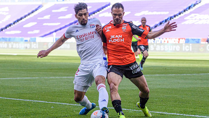 Com Paquetá em ação, o Lyon visita e enfrenta o Lorient na Ligue 1. 