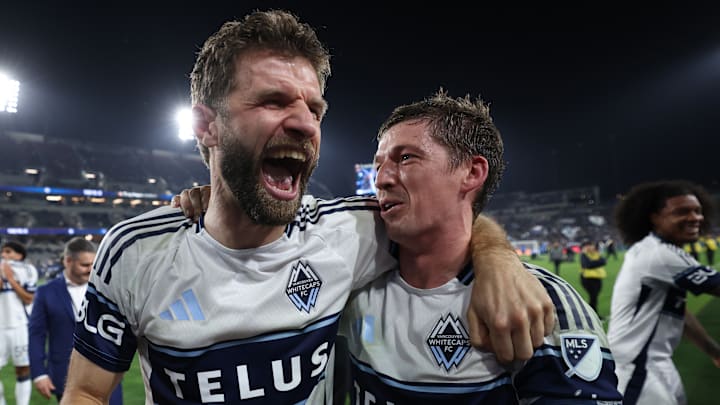 โทมัส มึลเลอร์ - ไรอัน โกลด์