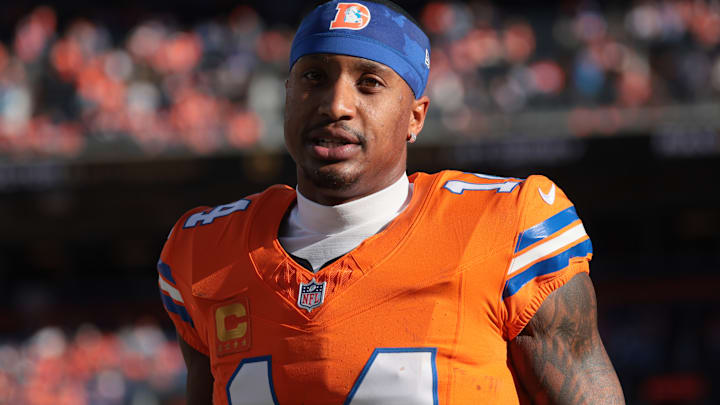 Los Angeles Chargers v Denver Broncos - NFL 2025