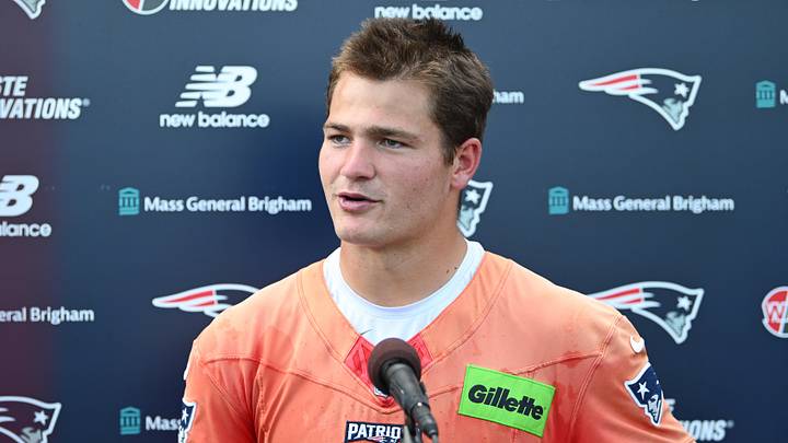 Jun 10, 2026; Foxborough, MA, USA; New England Patriots quarterback Drake Maye (10) speaks to the media after minicamp at Gillette Stadium. Mandatory Credit: Eric Canha-Imagn Images Jun 10, 2026; Foxborough, MA, USA; New England Patriots quarterback Drake Maye (10) speaks to the media after minicamp at Gillette Stadium. Mandatory Credit: Eric Canha-Imagn Images