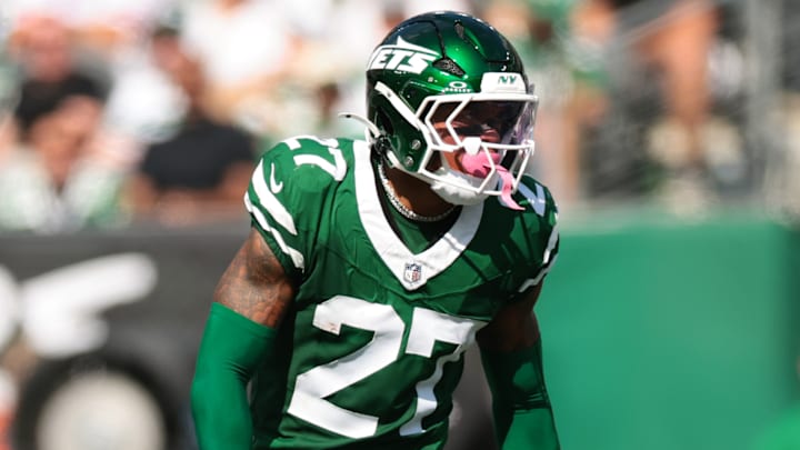 NY Jets safety Malachi Moore