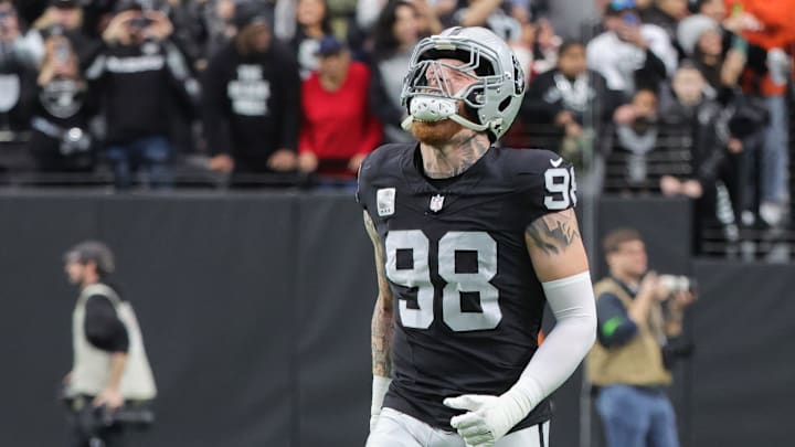 Denver Broncos v Las Vegas Raiders
