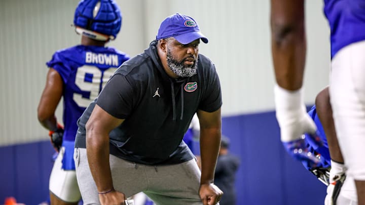Florida Gators defensive line coach Gerald Chatman returns for his second season with the program despite pursuits from LSU and an interview with the Chicago Bears in the offseason. 