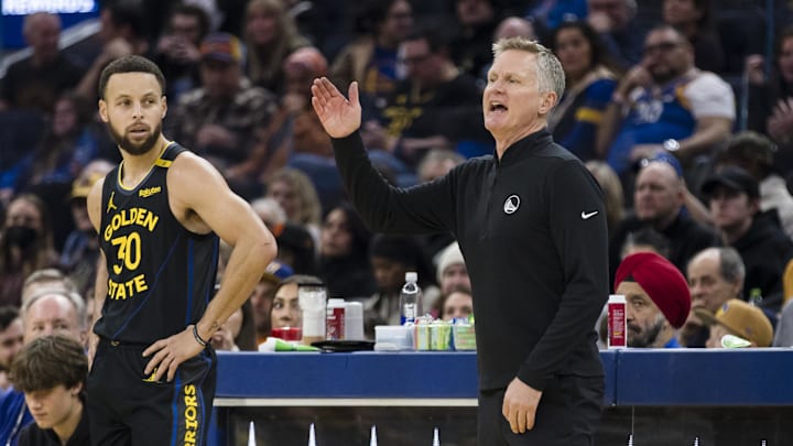 The Warriors won Game 1 despite Curry's early exit