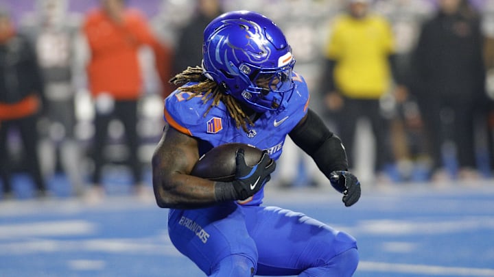 Dec 6, 2024; Boise, ID, USA; Boise State Broncos running back Ashton Jeanty (2) during the first half against the UNLV Rebels  at Albertsons Stadium. Mandatory Credit: Brian Losness-Imagn Images


