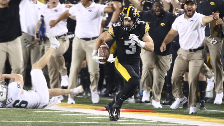 Michigan State v Iowa