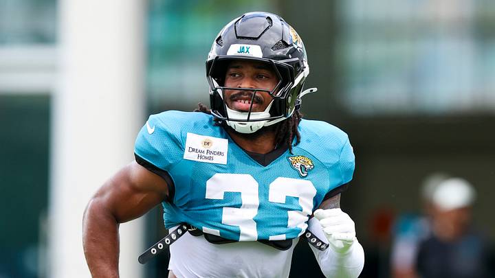 Aug 3, 2026; Jacksonville, FL, USA; Jacksonville Jaguars running back Bhayshul Tuten (33) participates in training camp at Miller Electric Center. Aug 3, 2026; Jacksonville, FL, USA; Jacksonville Jaguars running back Bhayshul Tuten (33) participates in training camp at Miller Electric Center.