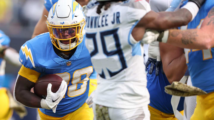 Tennessee Titans v Los Angeles Chargers