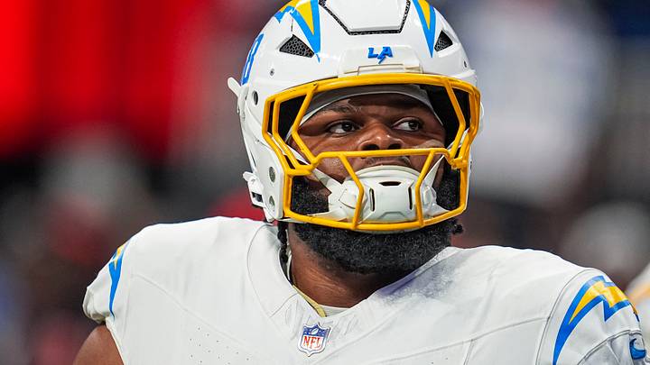 Dec 1, 2024; Atlanta, Georgia, USA; Los Angeles Chargers guard Jamaree Salyer (68) shown on the field before the game against the Atlanta Falcons at Mercedes-Benz Stadium. Mandatory Credit: Dale Zanine-Imagn Images Dec 1, 2024; Atlanta, Georgia, USA; Los Angeles Chargers guard Jamaree Salyer (68) shown on the field before the game against the Atlanta Falcons at Mercedes-Benz Stadium. Mandatory Credit: Dale Zanine-Imagn Images